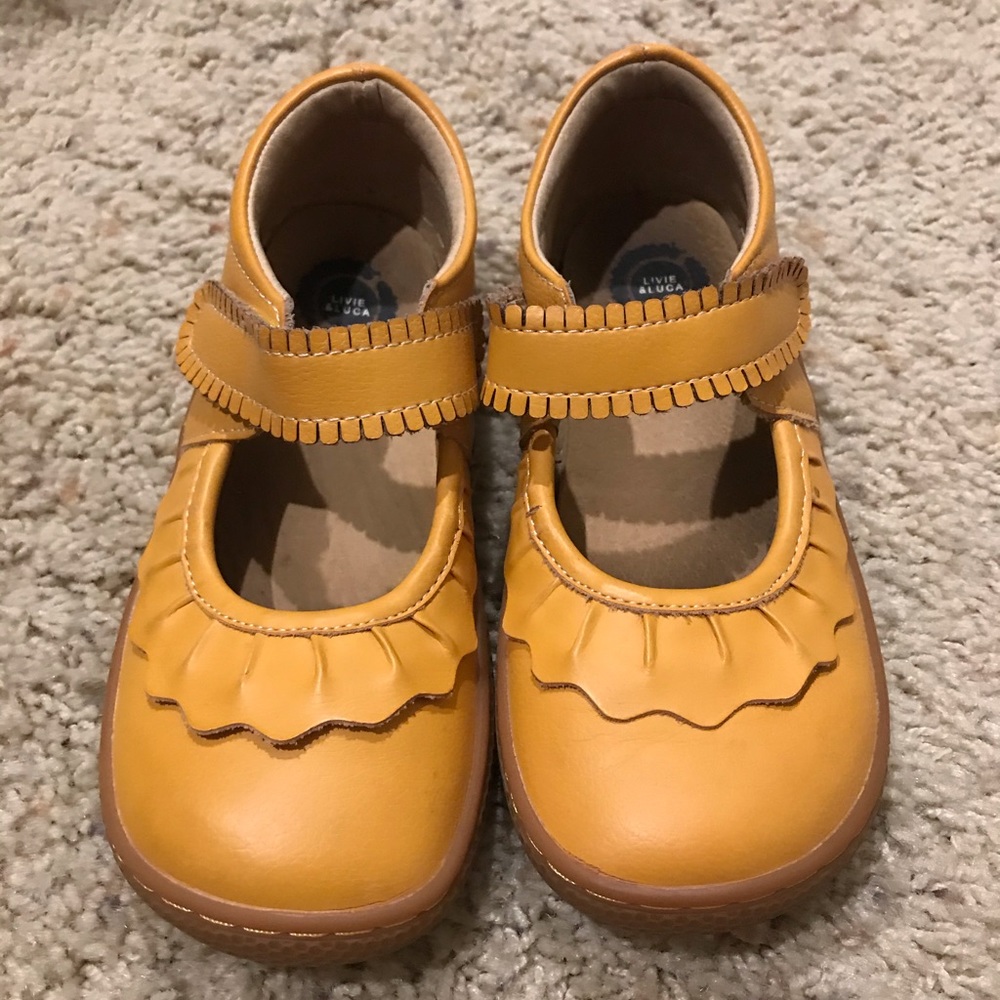 Livie & Luca Mary Janes